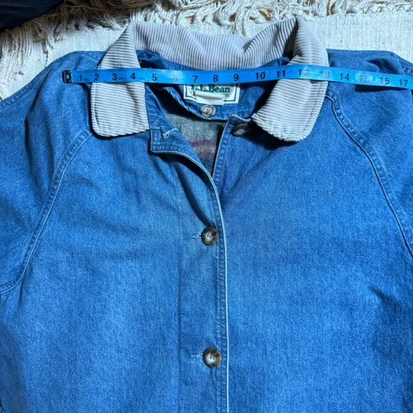 Vintage L.L. Bean Denim Barn Coat with Blanket Lining - Picture 13 of 14